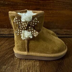 Koolaburra by UGG toddler boots